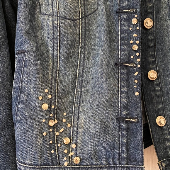 Denim jacket - Picture 3 of 4
